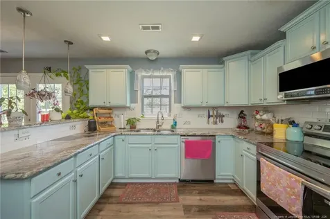 119 Flag Lane Raeford NC 28376