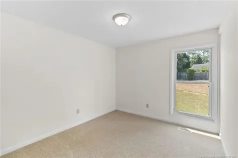 5707 Archer Road Hope Mills NC 28348