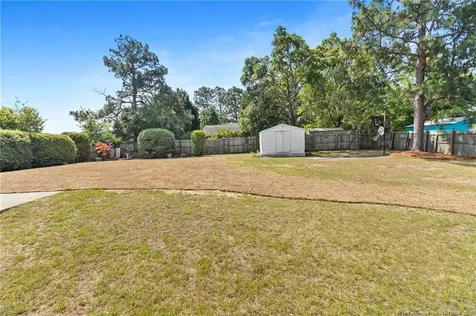 5707 Archer Road Hope Mills NC 28348
