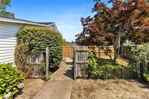 5707 Archer Road Hope Mills NC 28348