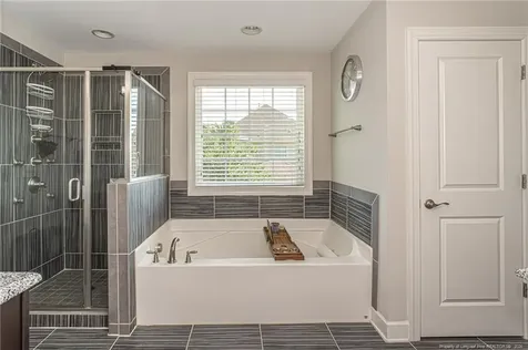 3627 Thornsby Lane Fayetteville NC 28306