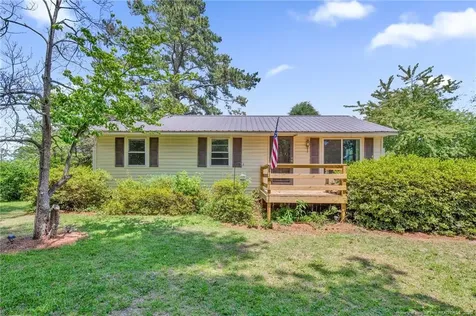219 E Clinton Street Autryville NC 28318