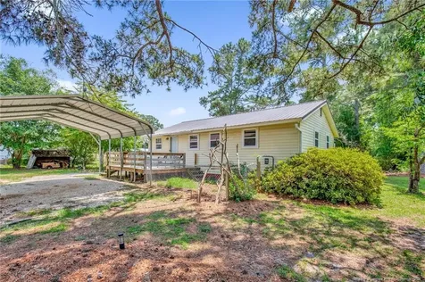 219 E Clinton Street Autryville NC 28318