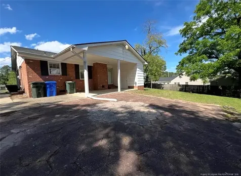 1319 Levy Drive Fayetteville NC 28305