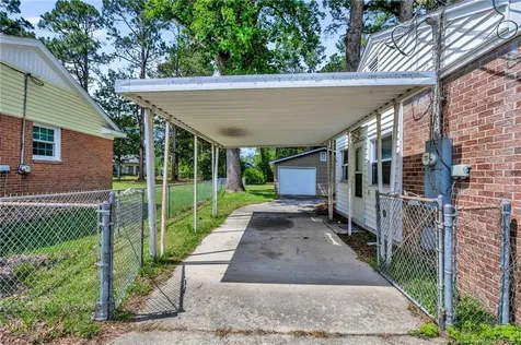 448 Morningside Drive Fayetteville NC 28311