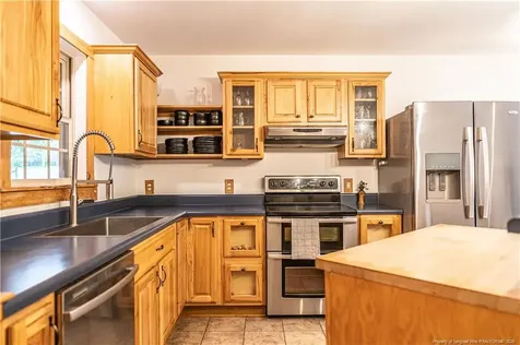 707 Alexander Drive Aberdeen NC 28315