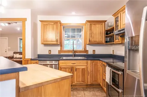 707 Alexander Drive Aberdeen NC 28315