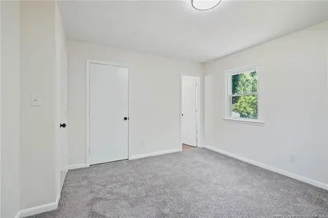 941 Louise Circle Fayetteville NC 28314
