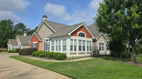 127 Nandina Court Fayetteville NC 28311