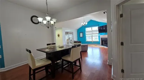 127 Nandina Court Fayetteville NC 28311