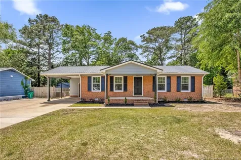 3220 Periwinkle Drive Fayetteville NC 28306