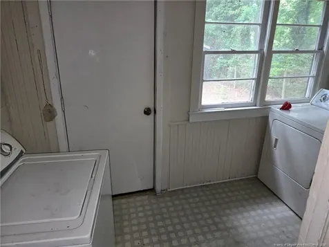 2505 Nc Highway 130 Rowland NC 28383