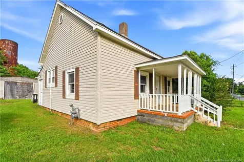 236 Ledbetter Street Cordova NC 28330