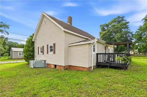 236 Ledbetter Street Cordova NC 28330