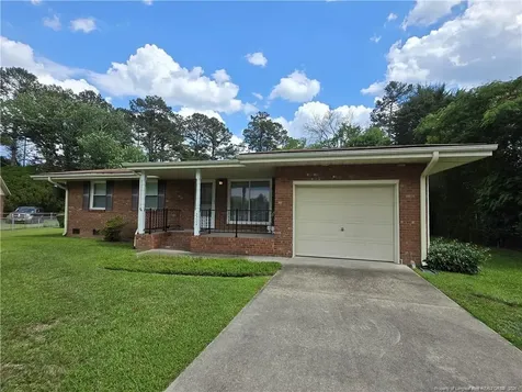 2704 Marvin Circle Spring Lake NC 28390