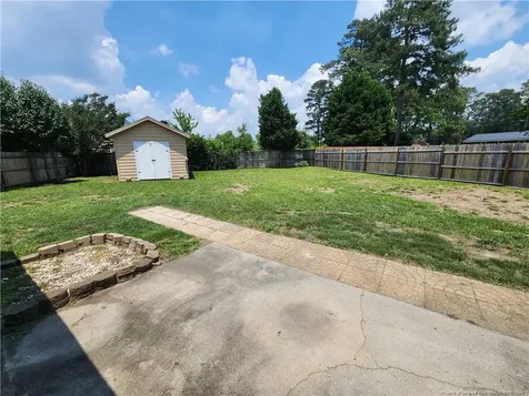 1549 Laurel Oak Drive Fayetteville NC 28314