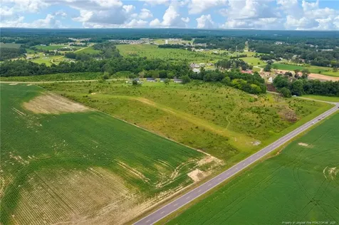 Wallace Mclean Road Raeford NC 28376