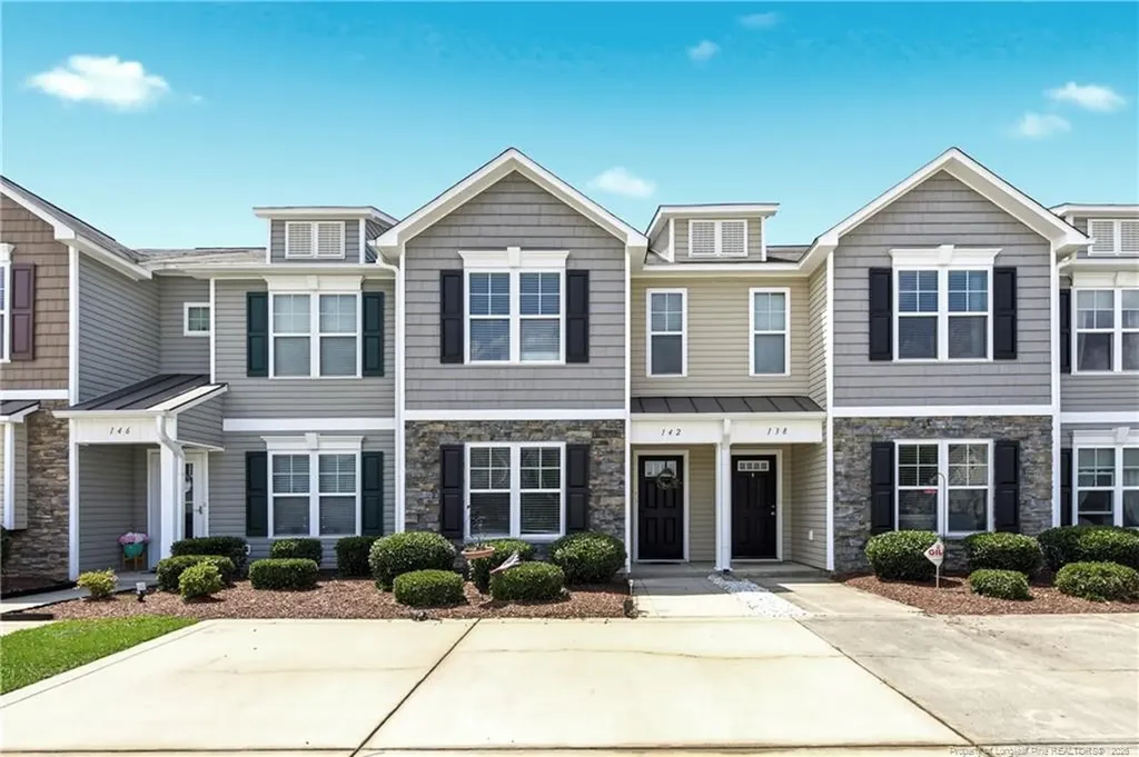 142 Collinwood Drive Raeford NC 28376