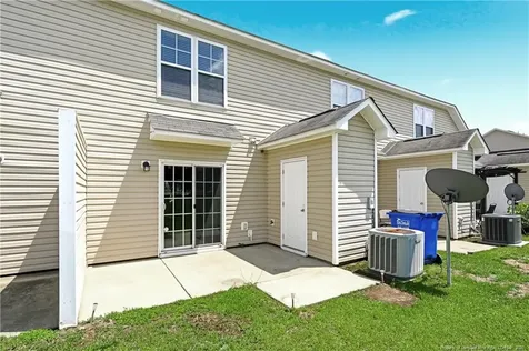 142 Collinwood Drive Raeford NC 28376