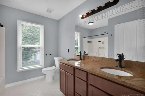 1183 Helmsley Drive Fayetteville NC 28314