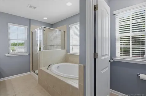 14 Hallow Oak Street Spring Lake NC 28390