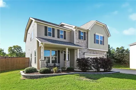 14 Hallow Oak Street Spring Lake NC 28390