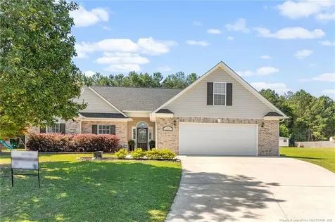 135 Kennedy Drive Raeford NC 28376