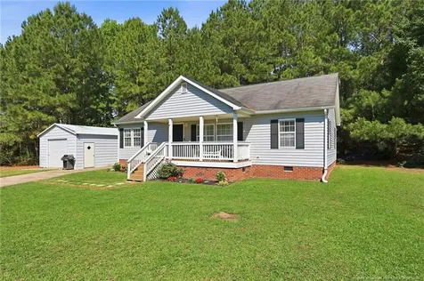 112 Hunter View Lane Coats NC 27521