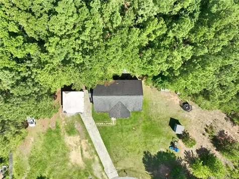 112 Hunter View Lane Coats NC 27521