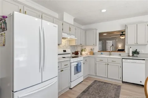 112 Hunter View Lane Coats NC 27521
