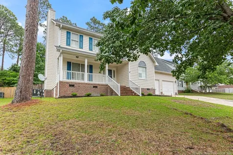 817 Larkspur Drive Fayetteville NC 28311