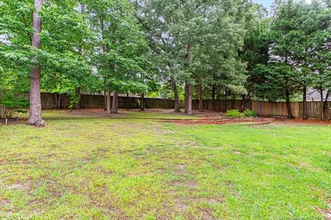 817 Larkspur Drive Fayetteville NC 28311