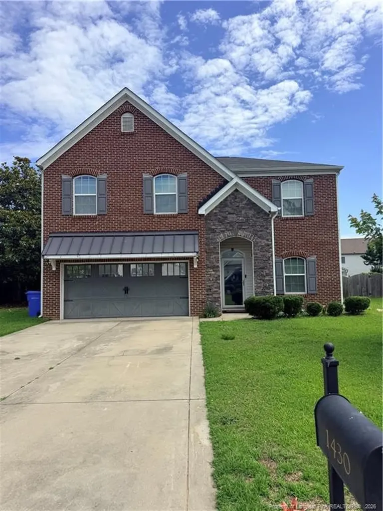 1430 Vandenberg Drive Fayetteville NC 28312