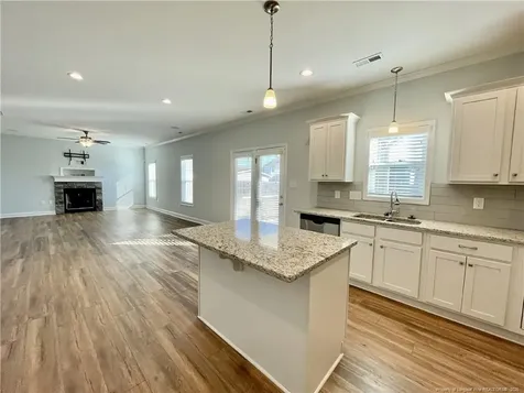 5137 Thruway Road Hope Mills NC 28348