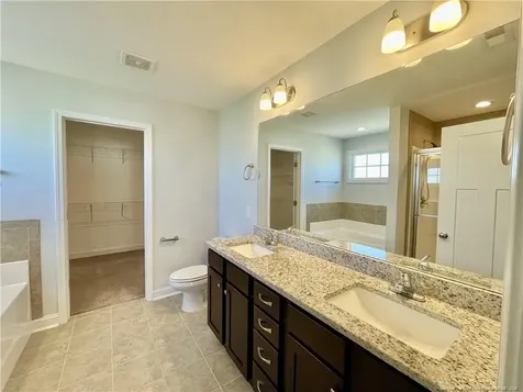 5137 Thruway Road Hope Mills NC 28348