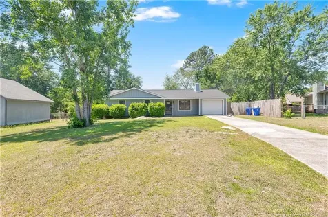 102 Bruce Lane Spring Lake NC 28390