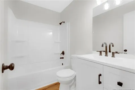 102 Bruce Lane Spring Lake NC 28390