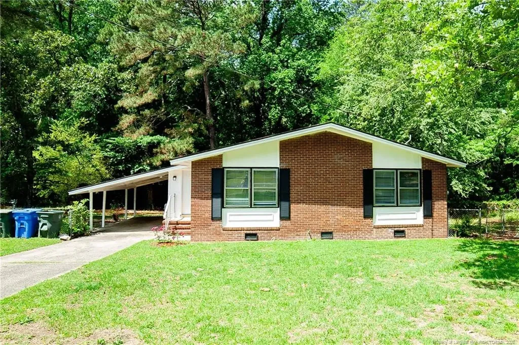 835 Durwood Drive Fayetteville NC 28311