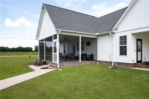 111 N Church Street Newton Grove NC 28366