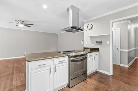 203 Drew Street Raeford NC 28376