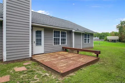 203 Drew Street Raeford NC 28376