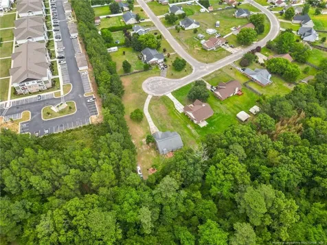 203 Drew Street Raeford NC 28376