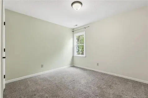 6048 Lakeway Drive Fayetteville NC 28306