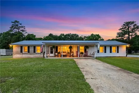 4702 Quaker Court Hope Mills NC 28348