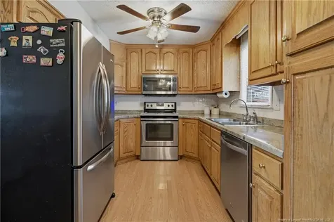 4702 Quaker Court Hope Mills NC 28348