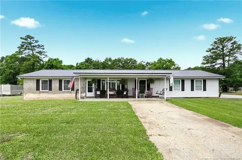 4702 Quaker Court Hope Mills NC 28348