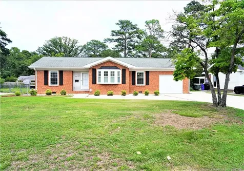 319 Whitney Drive Fayetteville NC 28303