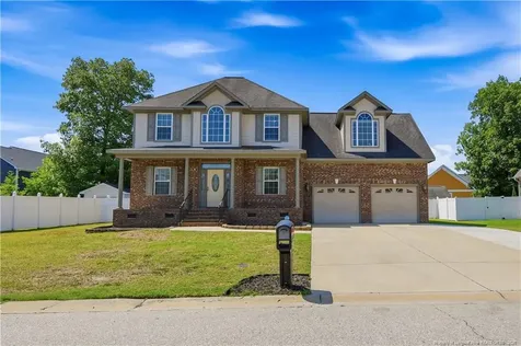 1540 Epic Way Hope Mills NC 28348