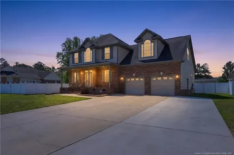 1540 Epic Way Hope Mills NC 28348