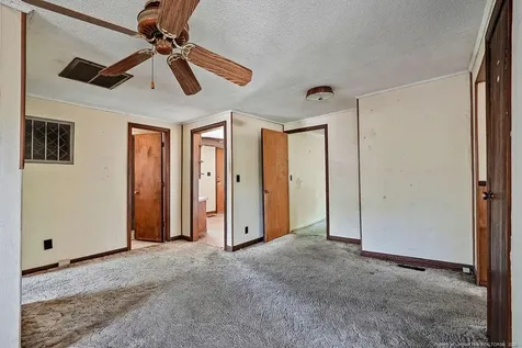 708 Bullard Street Roseboro NC 28382